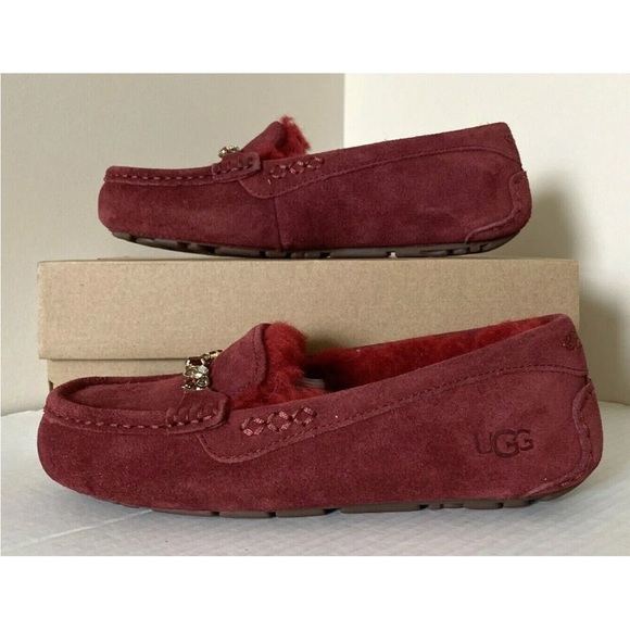 New UGG Ansley Charm Gem Women Fashion Moccasin Slippers Size 5 Kiss - Picture 3 of 8